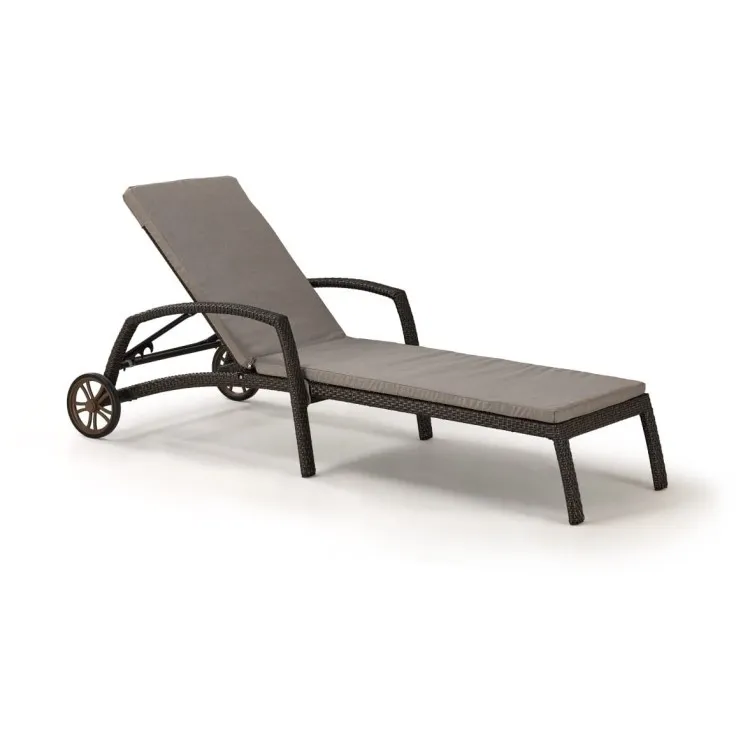 Шезлонг-лежак плетеный A35A2-W53 Brown с матрасом